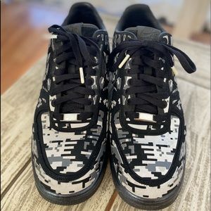 SIZE 10.5 LUNAR FORCE 1 DIGI NRG 'CAMO BLACK'